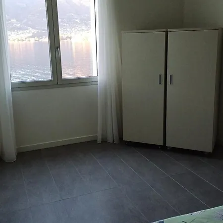 Apartment La Finestra Sul