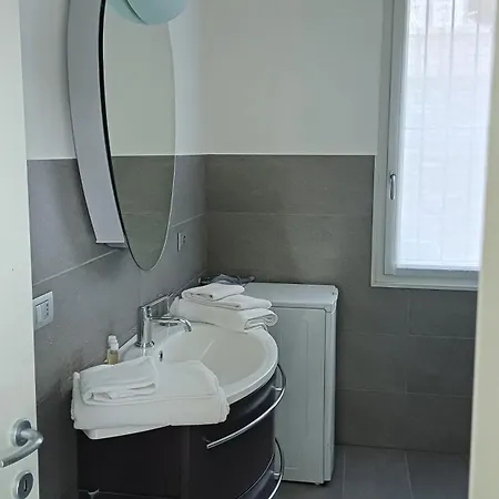 Apartment La Finestra Sul